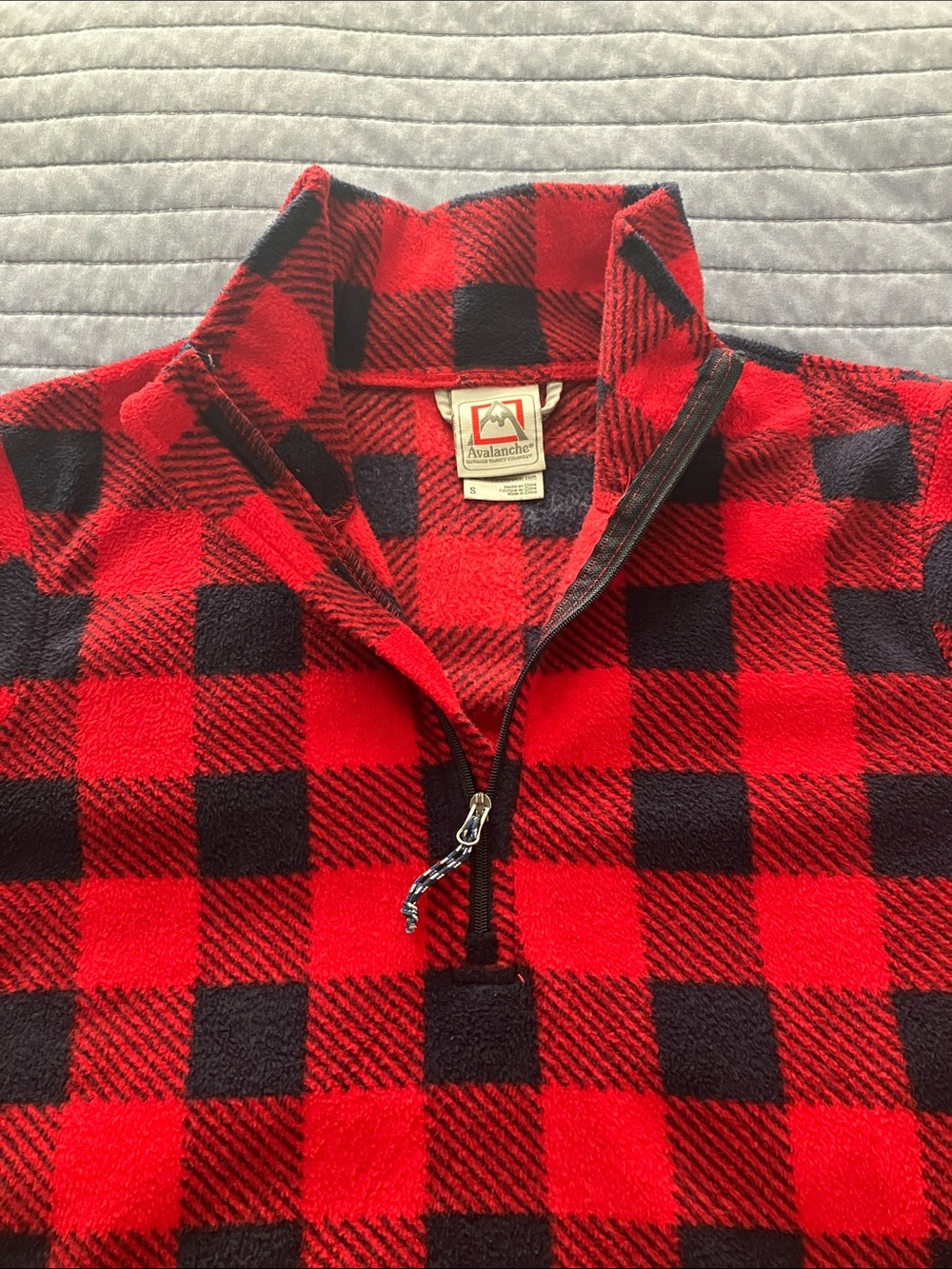 Avalanche Red and Black Plaid Fleece Pullover - Picture 5 of 7